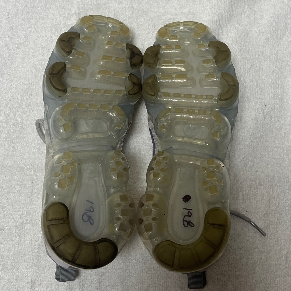 Nike Air Max VaporMax Shoes Sneakers Womens 8 Grey 2019 SE Purple Agate Run Walk - Picture 4 of 5
